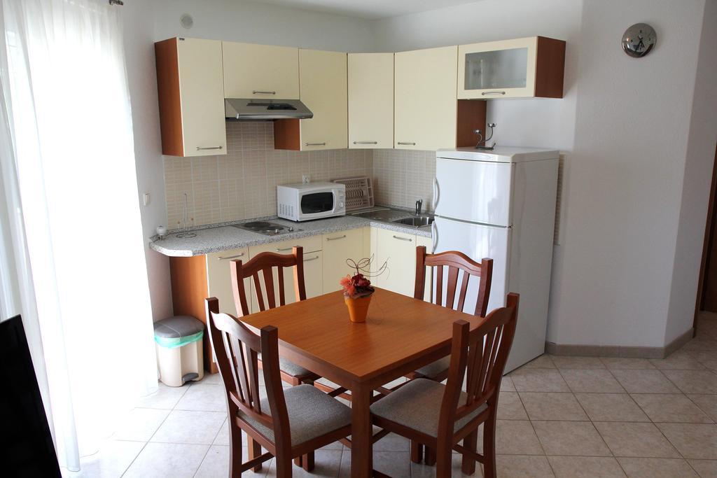 Apartments Kata Biograd Na Moru Buitenkant foto